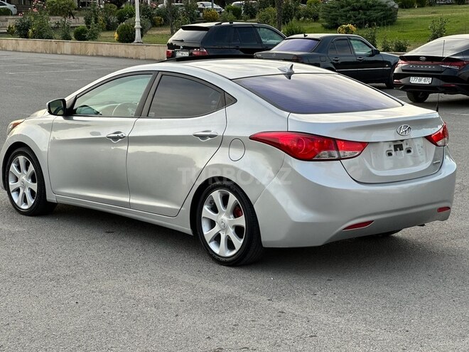 Hyundai Elantra 2013, 302,000 km - 1.8 л - Bərdə