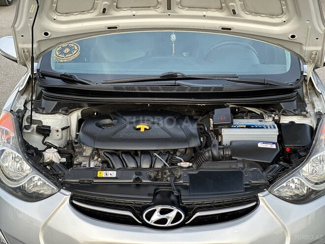 Hyundai Elantra 2013, 302,000 km - 1.8 л - Bərdə