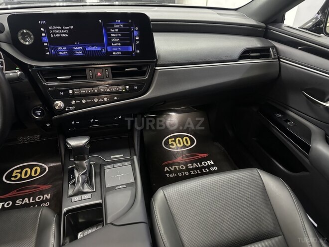 Lexus ES 300h-20
