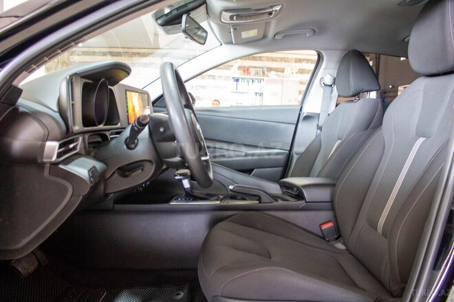 Hyundai Elantra 2022, 50,000 km - 1.6 l - Bakı