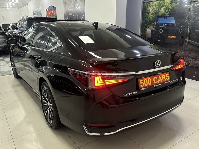 Lexus ES 300h-6