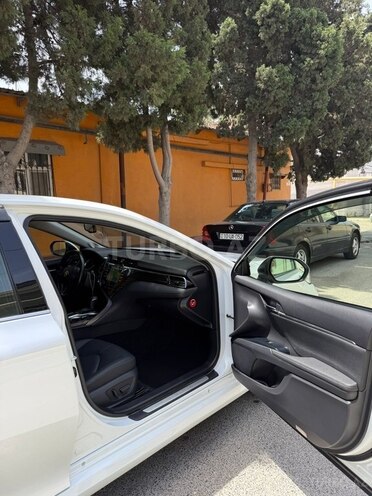 Toyota Camry 2018, 101,400 km - 2.5 l - Bakı