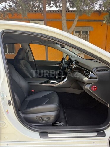 Toyota Camry 2018, 101,400 km - 2.5 l - Bakı