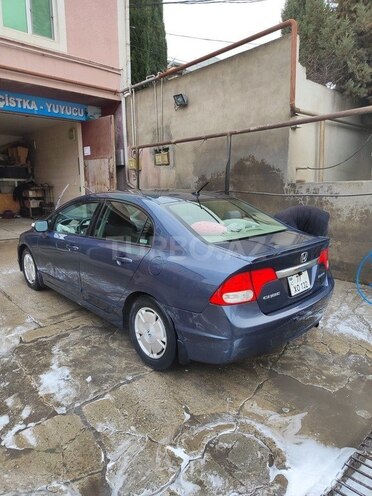 Honda Civic 2009, 350,000 km - 1.3 л - Bakı