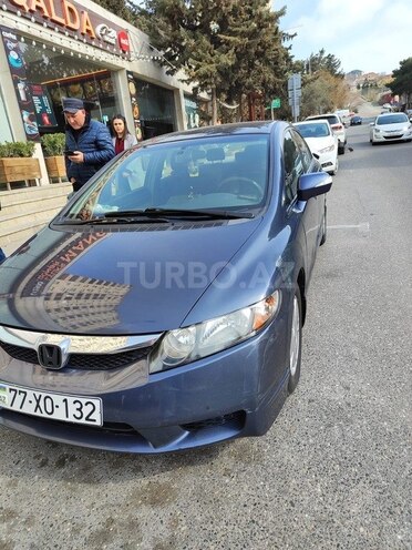 Honda Civic 2009, 350,000 km - 1.3 л - Bakı