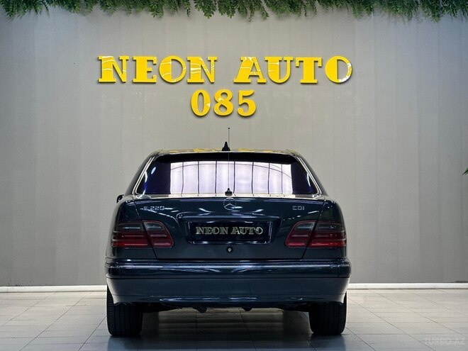 Mercedes E 220 d 2000, 258,000 km - 2.2 l - Sumqayıt
