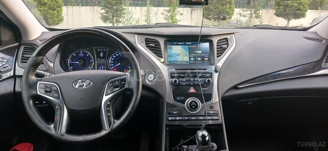 Hyundai Grandeur 2015, 146,000 km - 2.2 л - Bakı