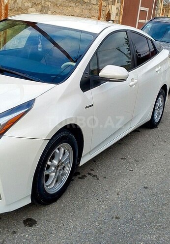 Toyota Prius 2018, 110,000 km - 1.8 l - Bakı