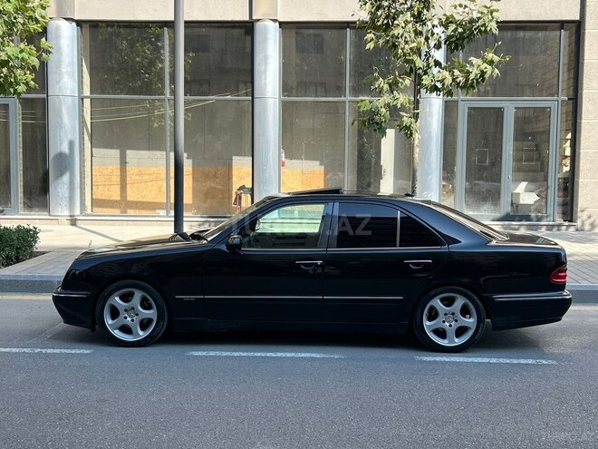 Mercedes E 220 d 2000, 300,000 km - 2.2 l - Bakı
