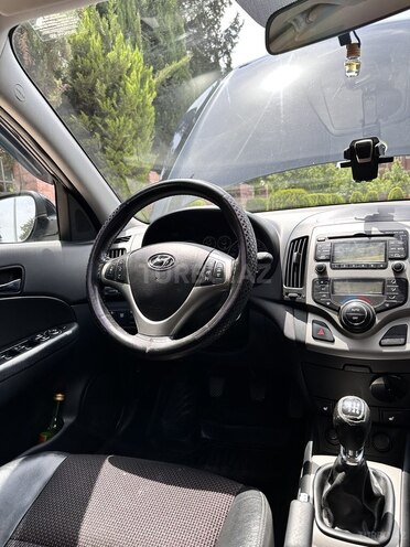 Hyundai i30 2010, 256,000 km - 1.6 l - Cəlilabad
