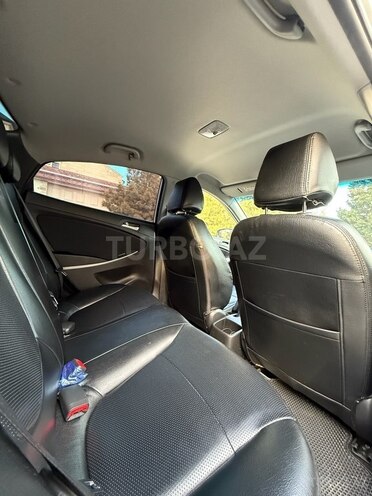 Hyundai Accent 2015, 88,000 km - 1.6 l - Bakı