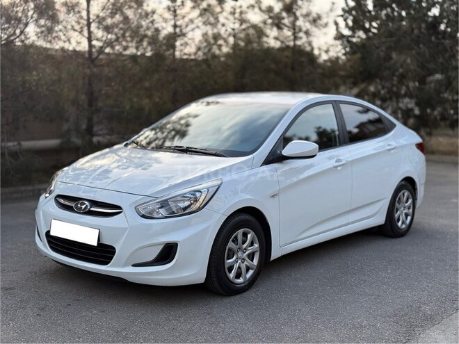 Hyundai Accent 2015, 88,000 km - 1.6 l - Bakı
