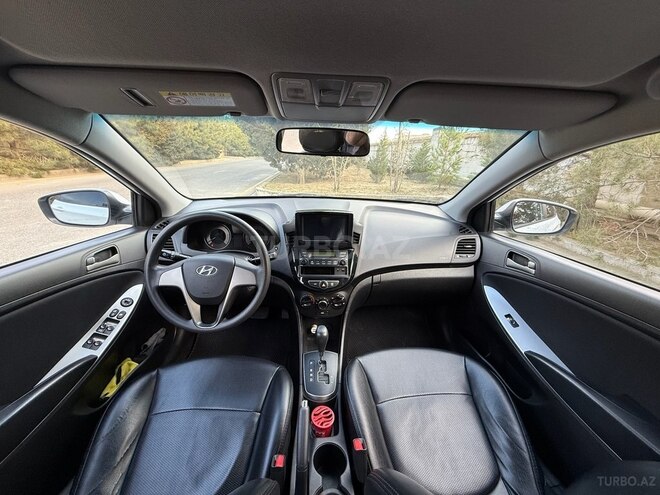 Hyundai Accent 2015, 88,000 km - 1.6 l - Bakı