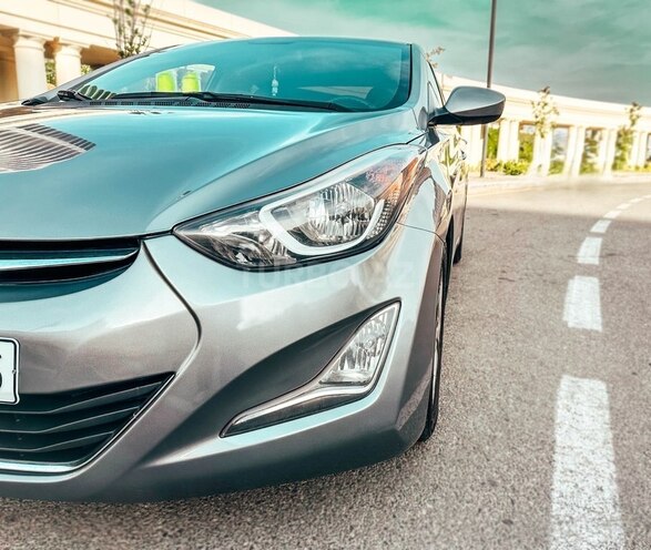 Hyundai Elantra 2016, 179,876 km - 1.8 l - Bakı