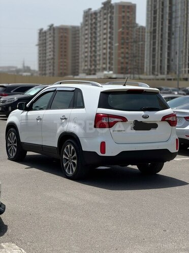 Kia Sorento-5