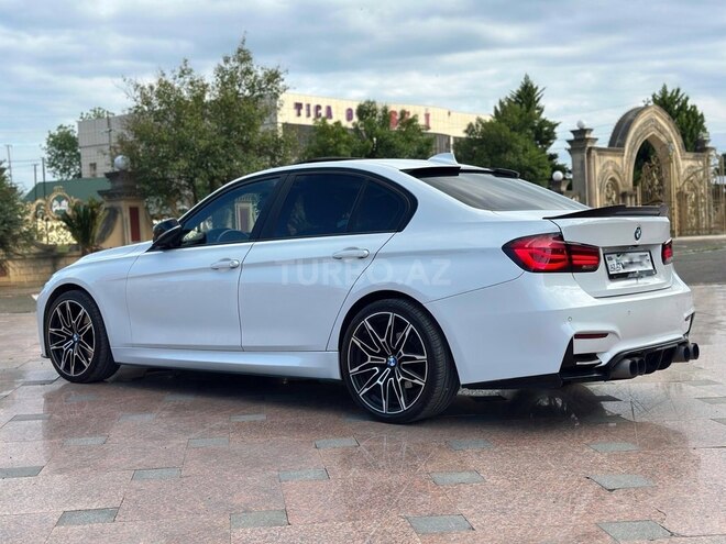 BMW 320-5
