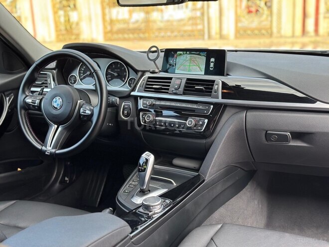 BMW 320-9