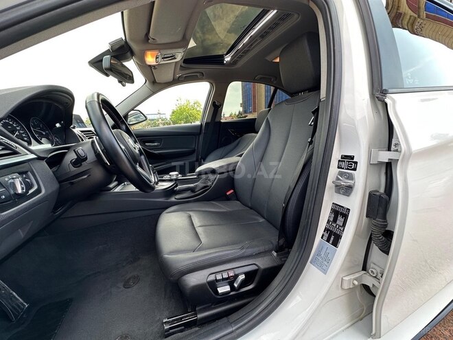BMW 320-19