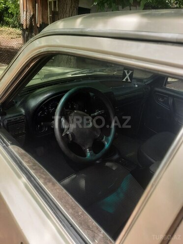 GAZ 3110 2004, 555,500 km - 2.3 л - Goranboy