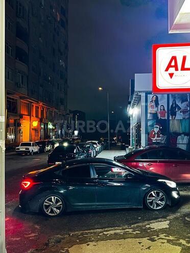 Hyundai Elantra 2015, 250,000 km - 1.8 л - Bakı