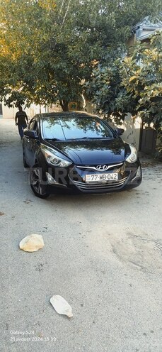 Hyundai Elantra 2015, 250,000 km - 1.8 л - Bakı