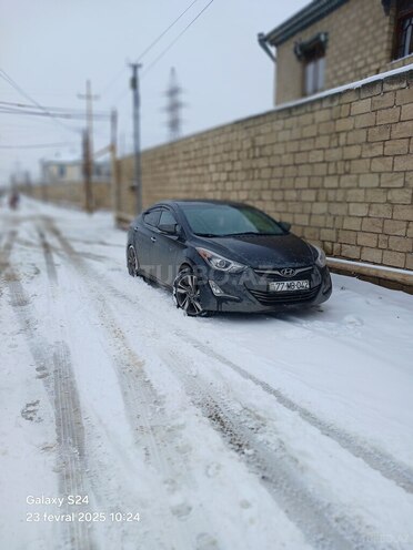 Hyundai Elantra 2015, 250,000 km - 1.8 л - Bakı