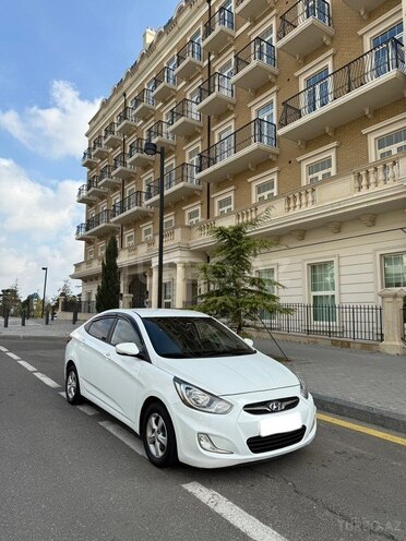 Hyundai Accent 2014, 220,000 km - 1.6 л - Bakı