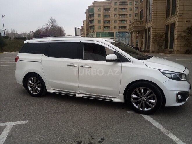 Kia Carnival 2016, 195,000 km - 2.2 l - Bakı