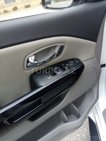 Kia Carnival 2016, 195,000 km - 2.2 l - Bakı