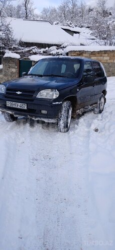 Chevrolet Niva 2007, 130,000 km - 1.7 l - Qax