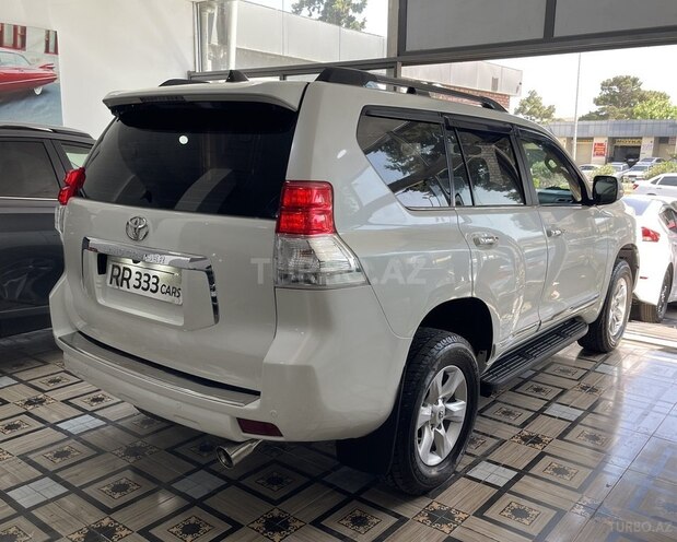 Toyota Land Cruiser Prado-14