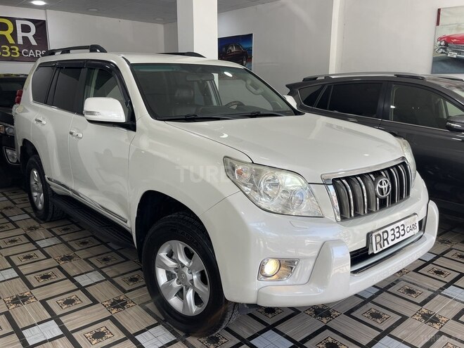 Toyota Land Cruiser Prado-17