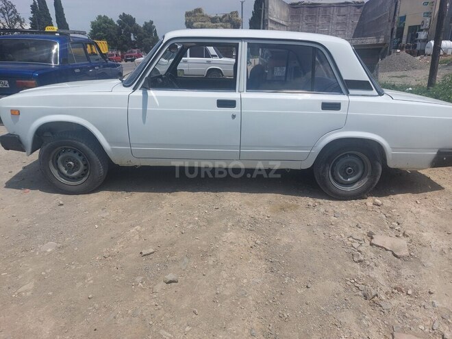 LADA (VAZ) 2107 2007, 35,000 km - 1.6 l - Göygöl