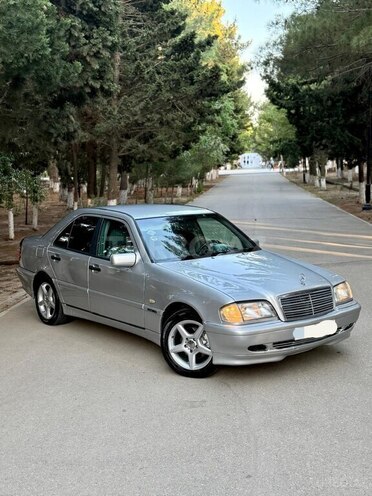 Mercedes C 200 1999, 321,452 km - 2.0 l - Bakı