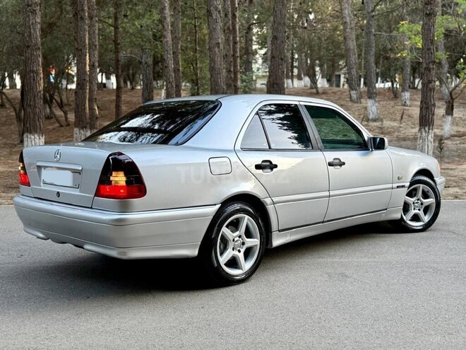 Mercedes C 200 1999, 321,452 km - 2.0 l - Bakı