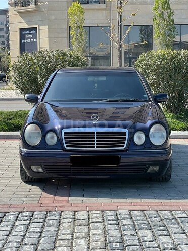 Mercedes E 230 1997, 278,000 km - 2.3 l - Bakı
