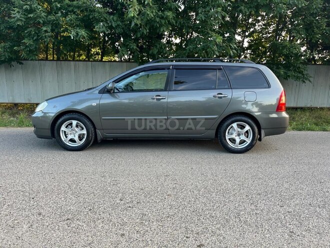Toyota Corolla 2005, 230,000 km - 1.4 l - Masallı