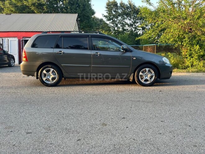 Toyota Corolla 2005, 230,000 km - 1.4 l - Masallı