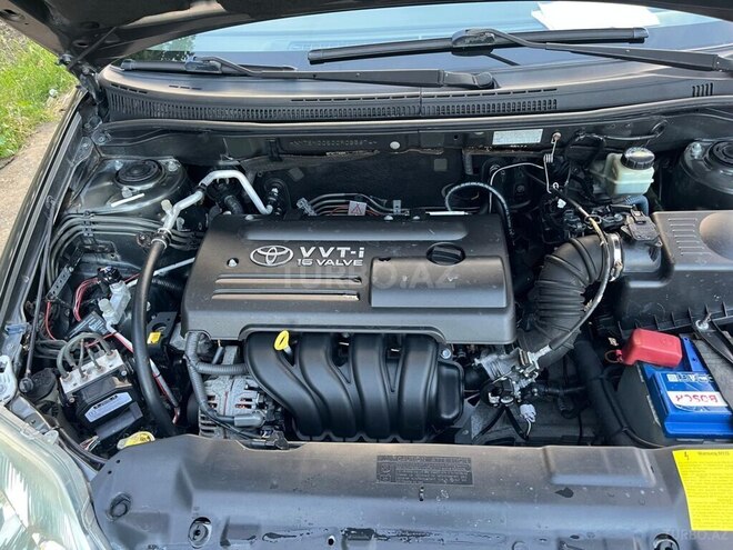 Toyota Corolla 2005, 230,000 km - 1.4 l - Masallı