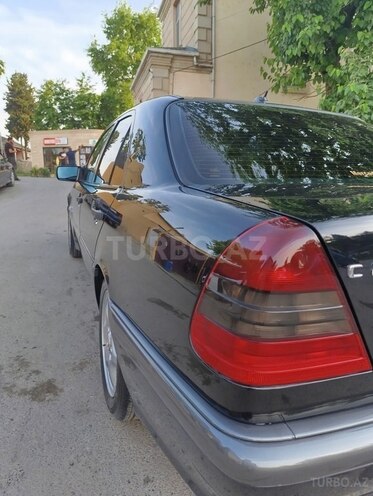 Mercedes C 240 1998, 150,000 km - 2.4 л - Qazax