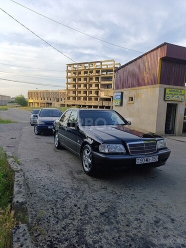 Mercedes C 240 1998, 150,000 km - 2.4 л - Qazax