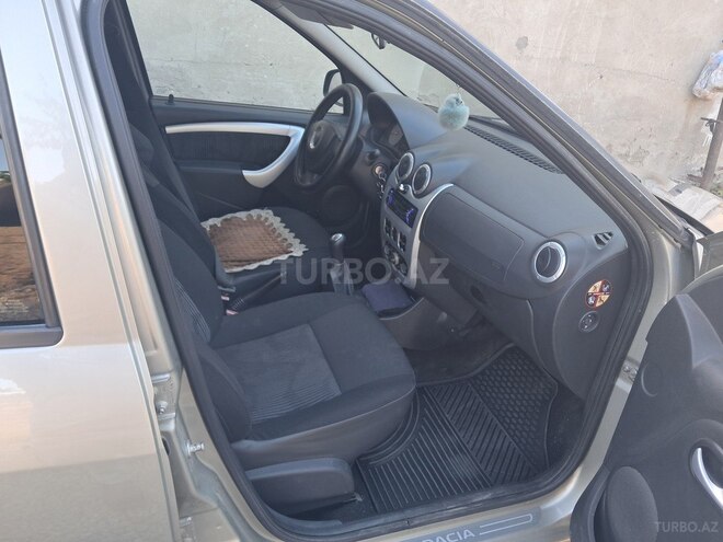 Dacia Logan 2010, 200,000 km - 1.5 l - Bakı
