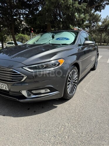 Ford Fusion (North America) 2017, 105,000 km - 2.0 л - Bakı