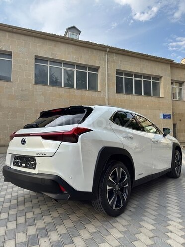 Lexus UX 250h 2021, 62,000 km - 2.0 l - Bakı