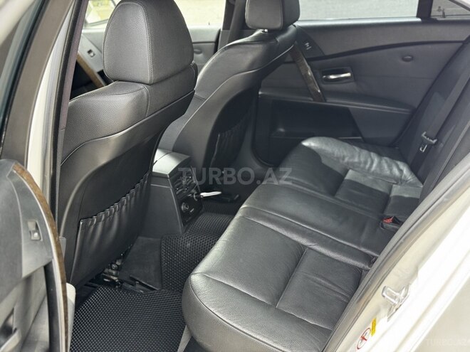 BMW 525 2006, 265,000 km - 2.5 l - Bakı
