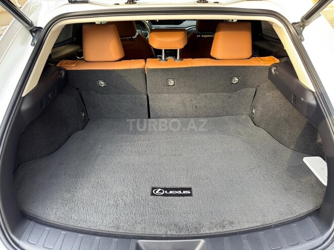 Lexus UX 250h 2021, 62,000 km - 2.0 l - Bakı
