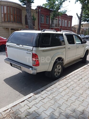 Toyota Hilux 2012, 340,000 km - 2.5 л - Gəncə
