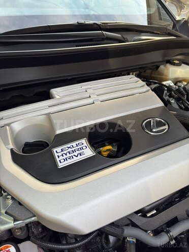 Lexus UX 250h 2021, 62,000 km - 2.0 l - Bakı