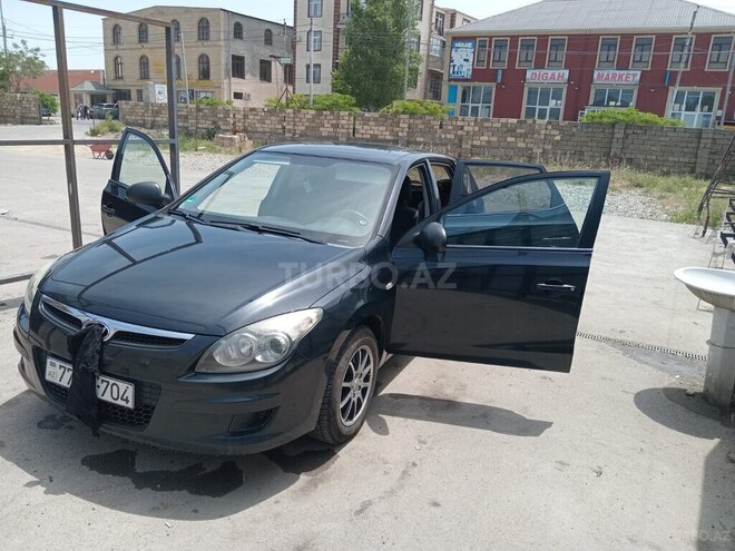 Hyundai i30 2009, 130,000 km - 1.4 l - Bakı