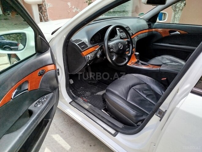 Mercedes E 220 d 2009, 421,000 km - 2.2 l - Bakı